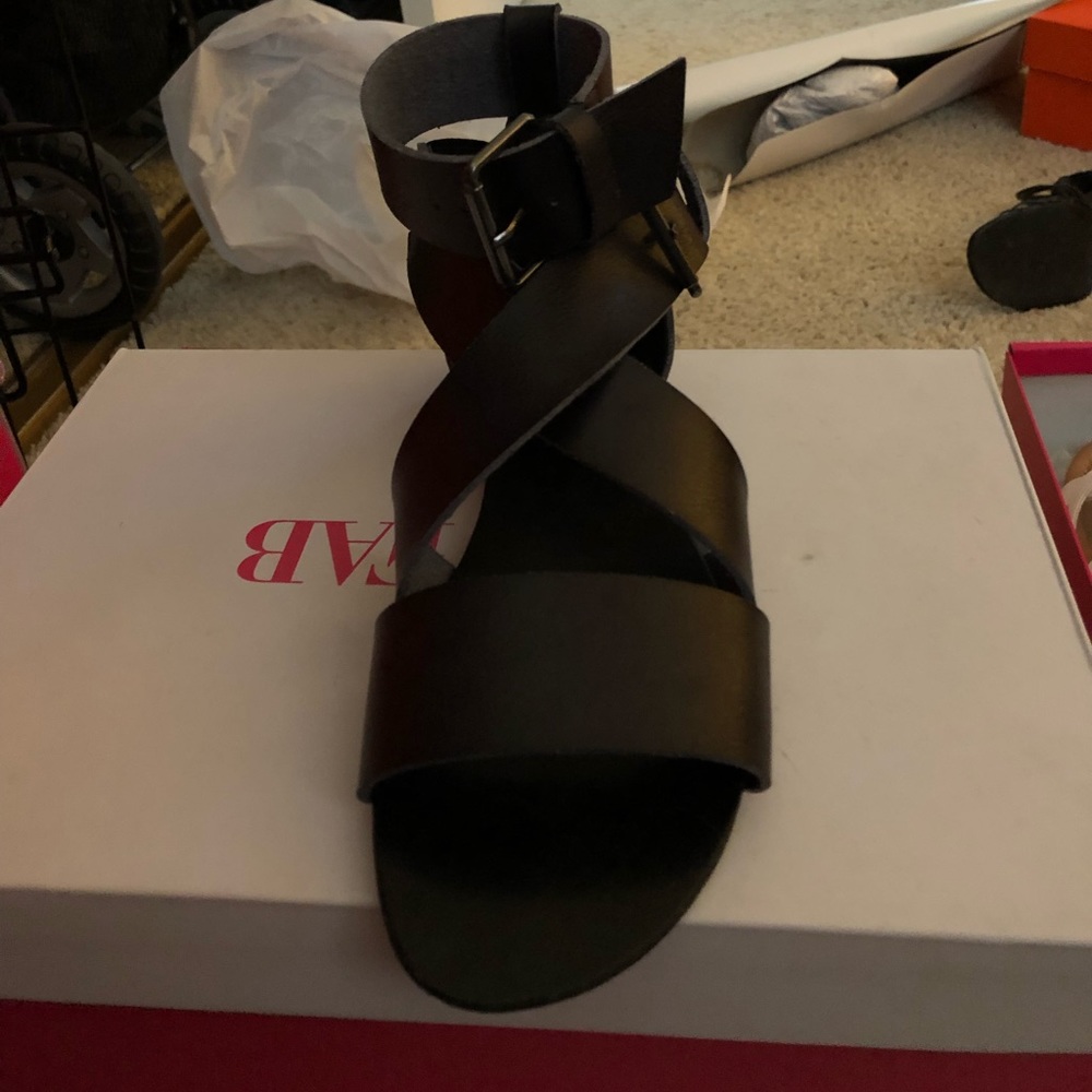 Women’s size 6 black sandals